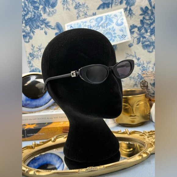 🆕 GUCCI 🧿 NWOT GG1680S Linea GG Logo Cateye Sunglasses, Black & Grey Lens - Picture 5 of 16